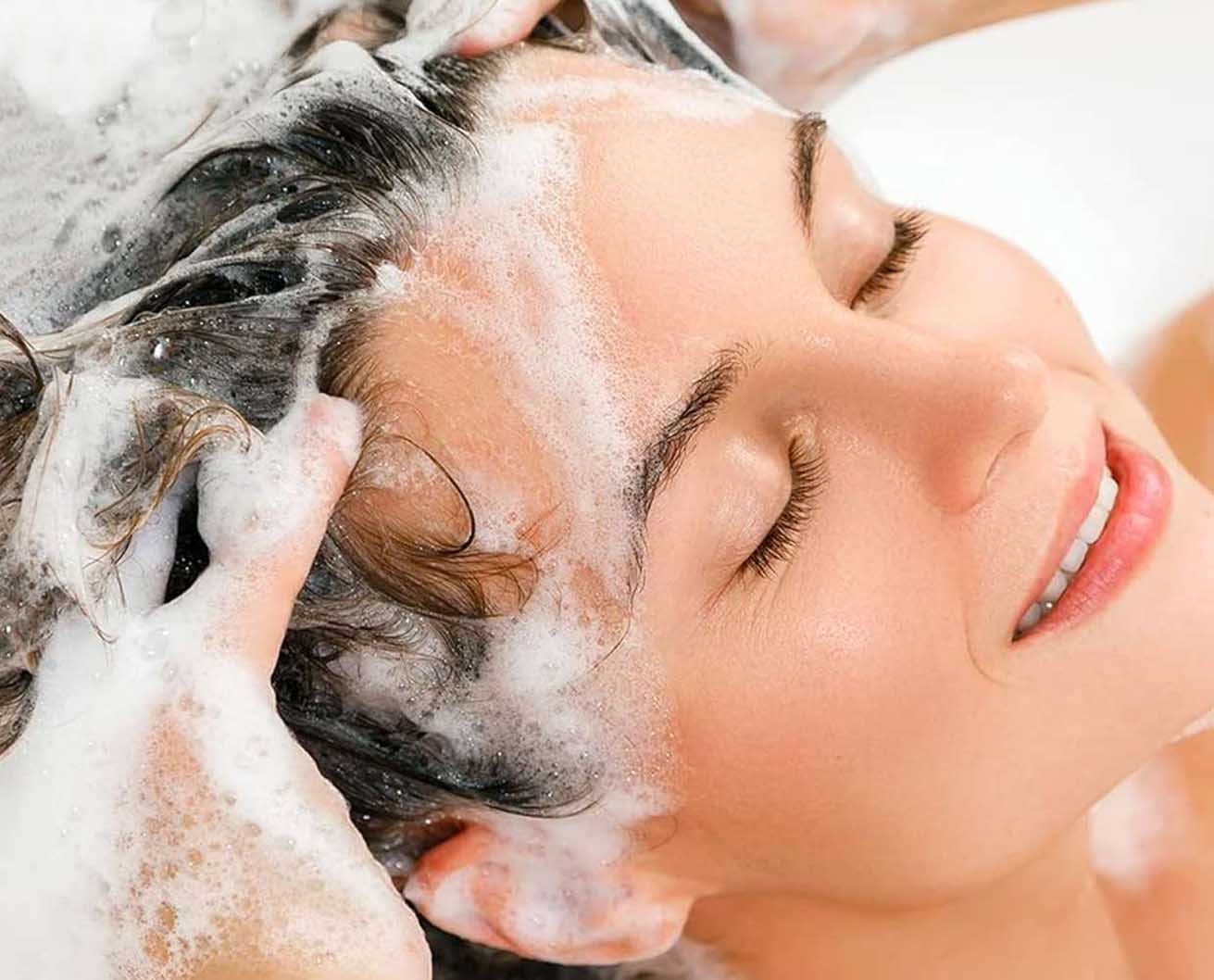 Embrace Lush Hair — In-Depth Experience with Keranique Volumizing Shampoo and Conditioner Set (Infused with Biotin and Keratin, Designed for Repair and Growth)